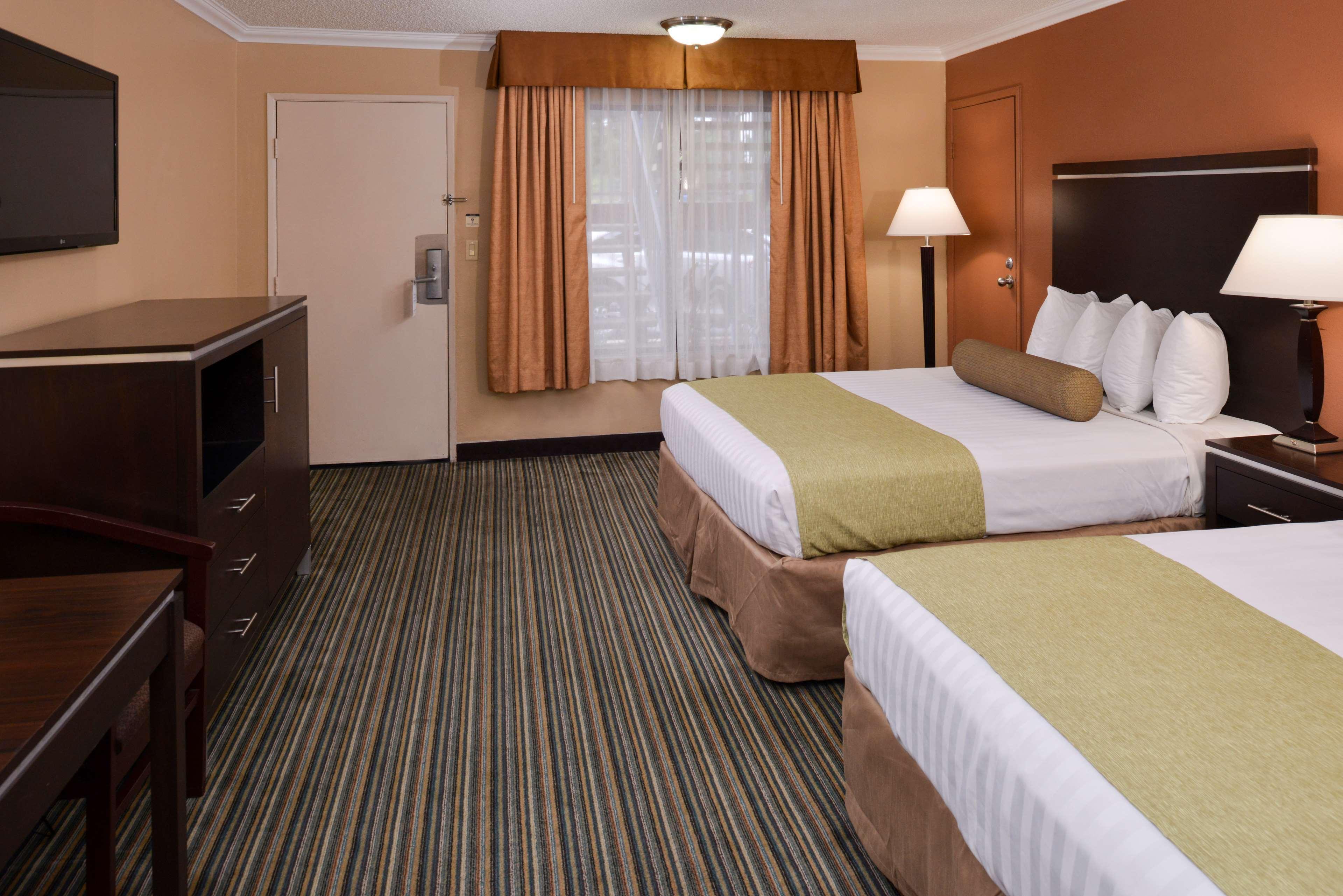 Best Western Courtesy Inn Hotel - Anaheim Resort At The Park Exteriör bild