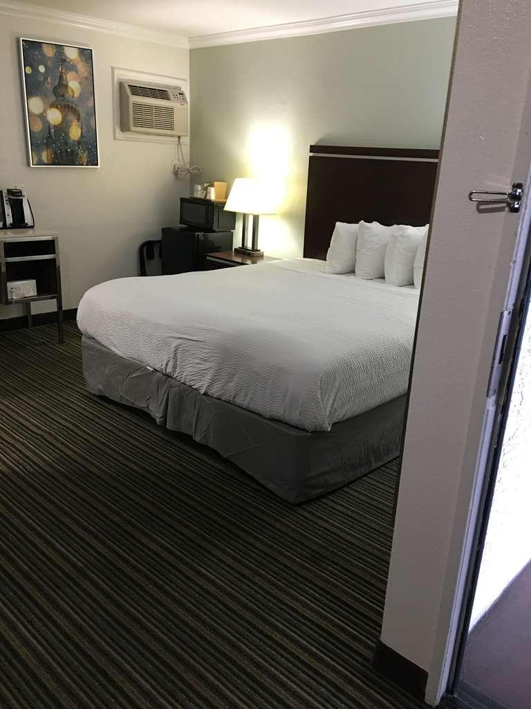 Best Western Courtesy Inn Hotel - Anaheim Resort At The Park Rum bild