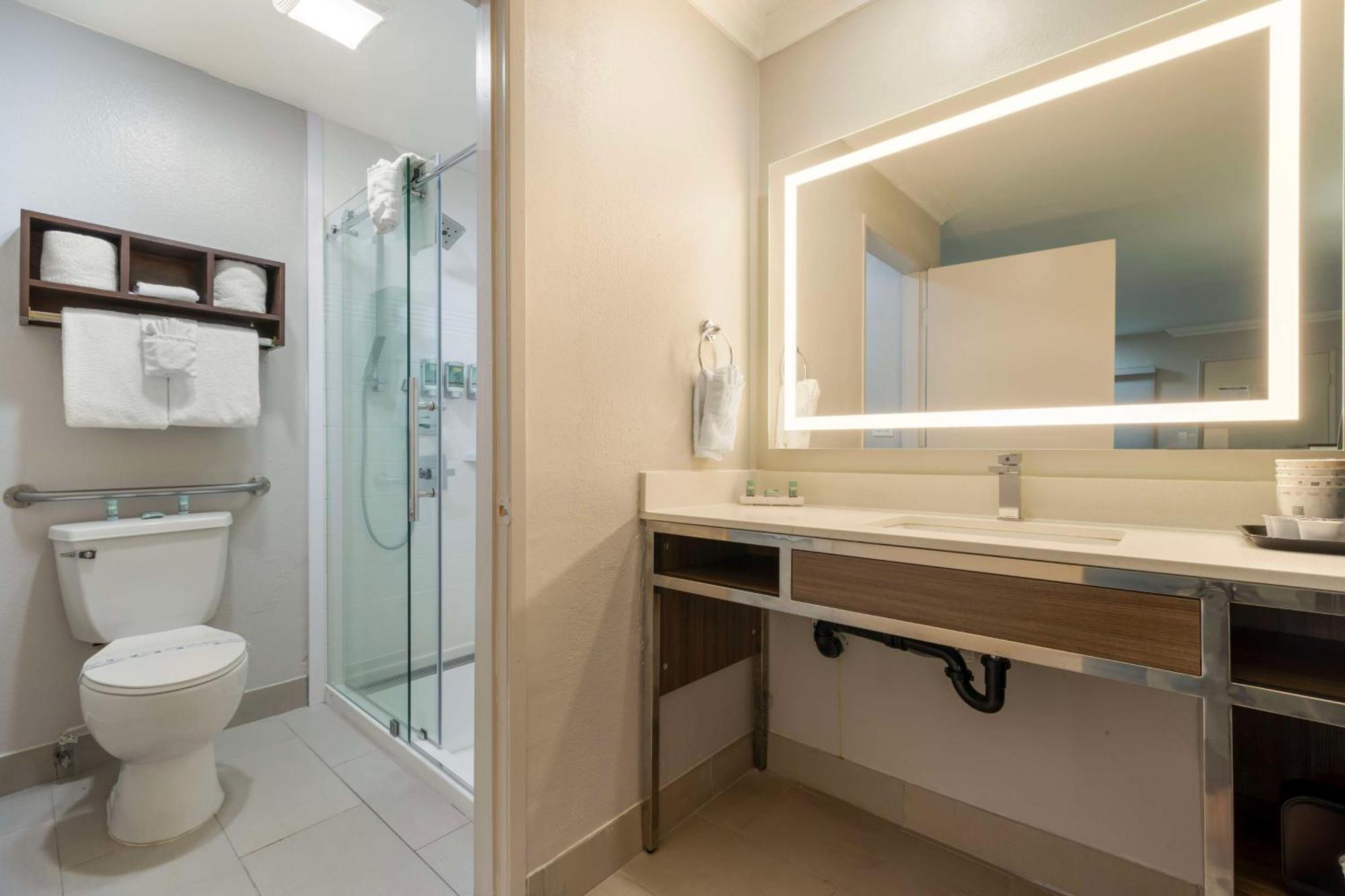 Best Western Courtesy Inn Hotel - Anaheim Resort At The Park Exteriör bild