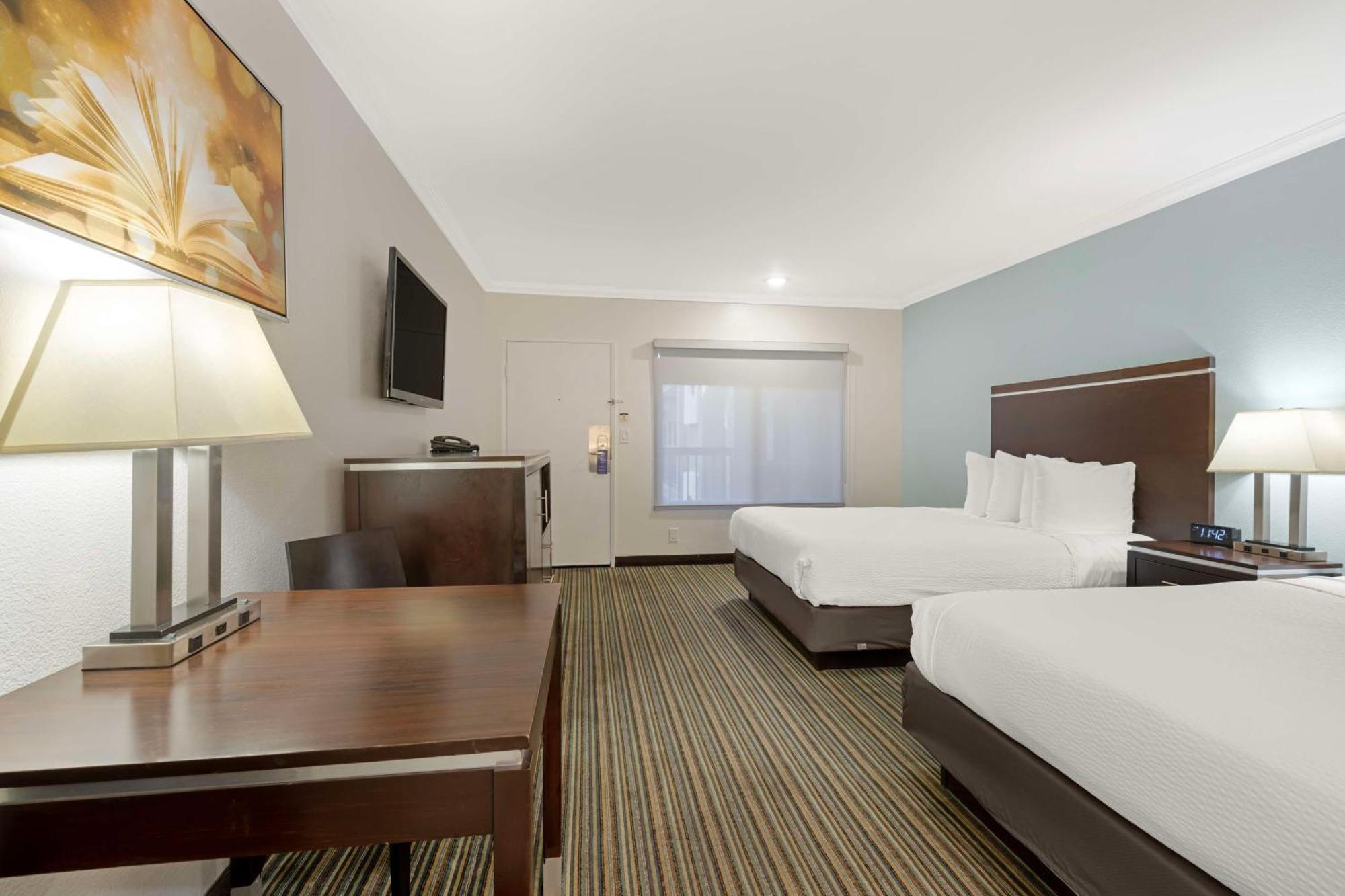 Best Western Courtesy Inn Hotel - Anaheim Resort At The Park Exteriör bild