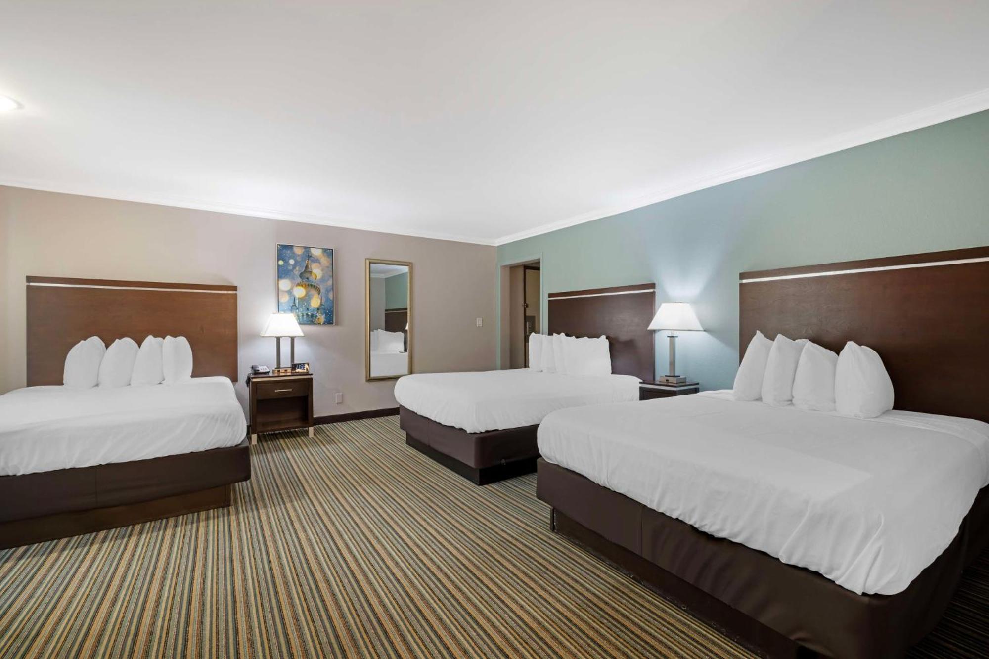 Best Western Courtesy Inn Hotel - Anaheim Resort At The Park Exteriör bild