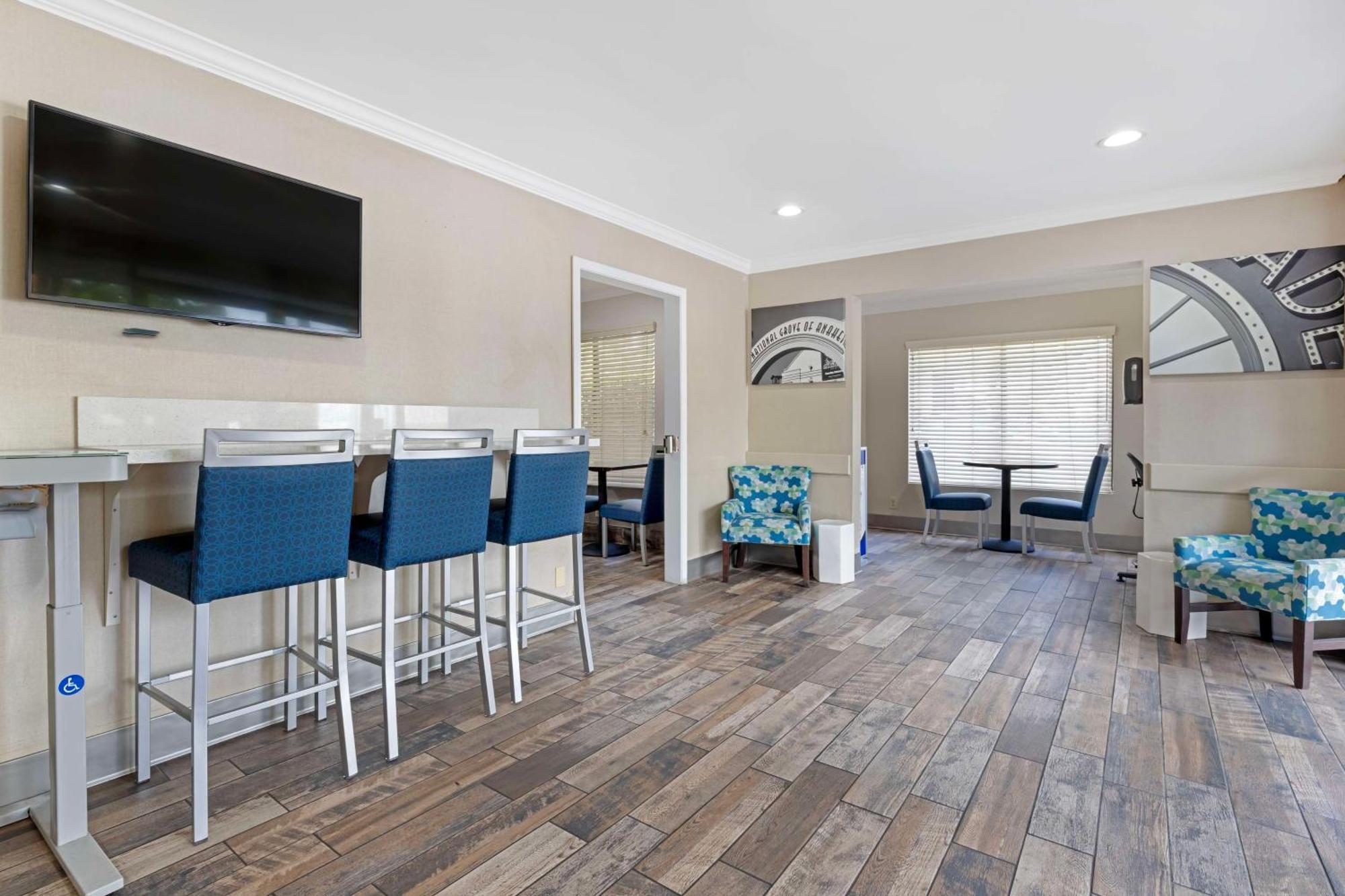 Best Western Courtesy Inn Hotel - Anaheim Resort At The Park Exteriör bild